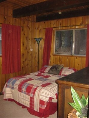 Fully furnish bedroom with full size bed