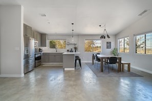 Kitchen and dining area.