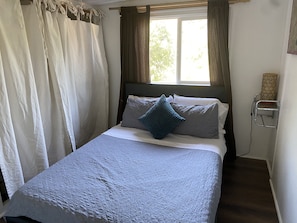smaller bedroom double bed