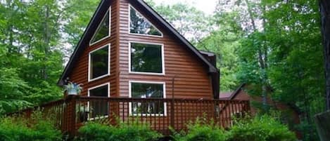 Cedar sided A-Frame, on 8th hope that sleeps 12