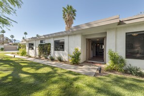 Front entrance with keyless access