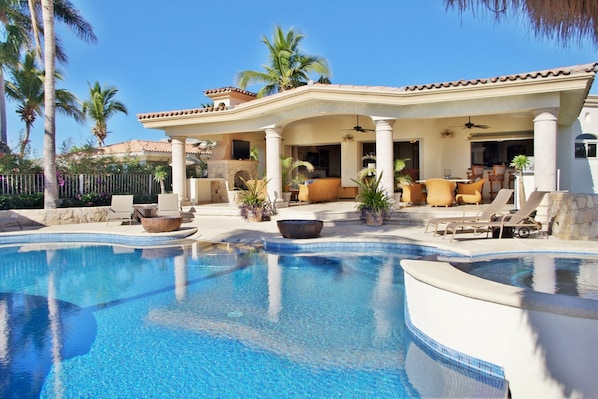 Villa Esquina view from the pool