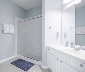 Masterbathroom