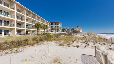 BEACHFRONT---First Floor, Family Friendly Condo with FREE BEACH SERVICE!!