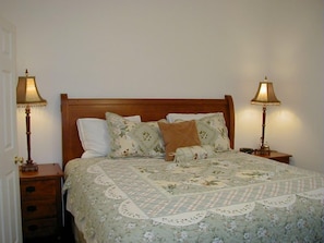 Have a good night's rest | King-Sized Bed | Main Level