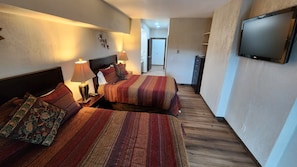 Two Queen beds - Room 2
