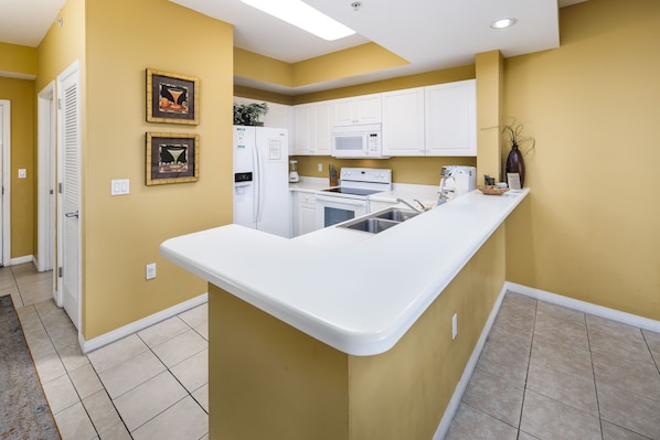 Fully stocked kitchen