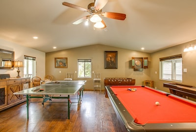 Creekside Lodging, Perfect Family Vacation, Recreation Area, Games, Pet Friendly