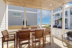 24-Down-By-The-Sea-Patio