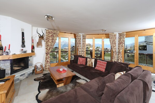 Living Room 1