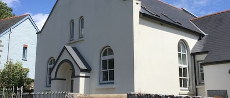 Zoar Chapel  - Built 1865 