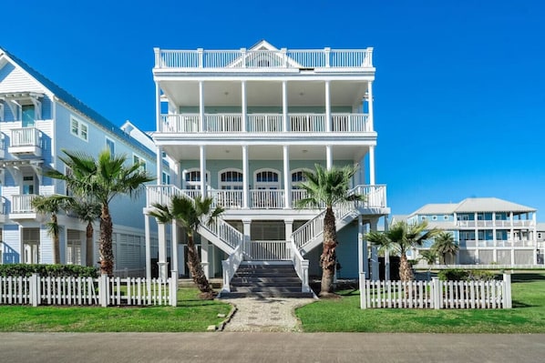 Welcome to your BeachBox! This stunning home is located in a gated community