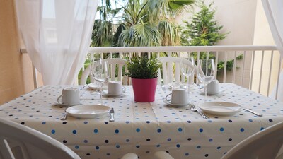 MODERNE UND GEMÜTLICHE WOHNUNG MIT TERRASSE