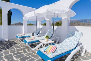 Sunbeds