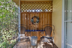 Your entry porch . . . 