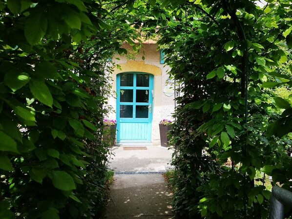Exterior detail