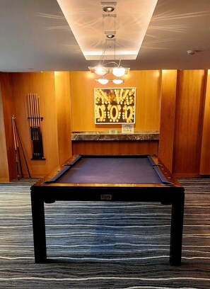 Pool table on 2nd floor common amenities, needs to be reserved