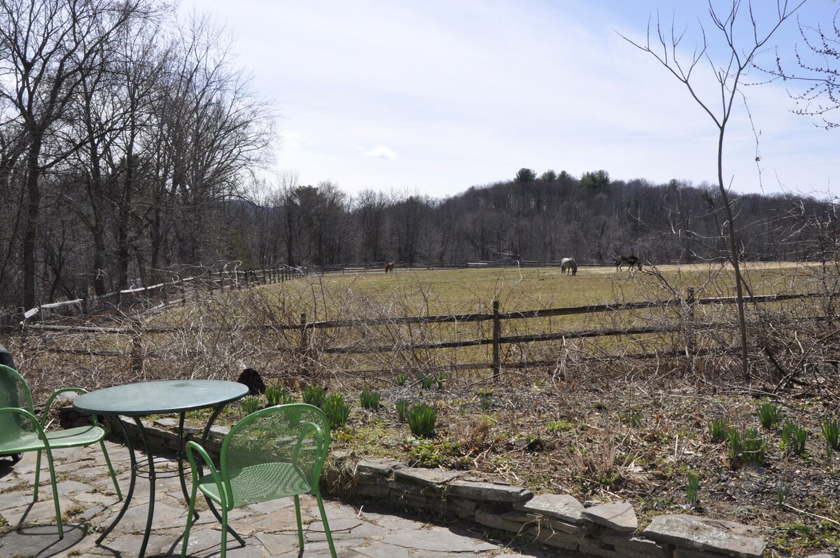 Leggett Cottage, High Falls, NY.
