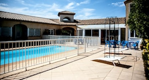 Utomhuspool