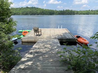 Lakehouse 4 bedrooms - 40 min from Ottawa