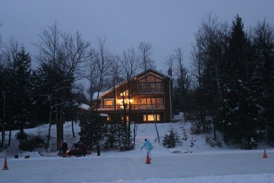 Lakehouse 4 bedrooms - 40 min from Ottawa