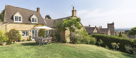 Garden, Pilgrim Cottage, Bolthole Retreats