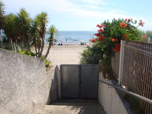 Strand
