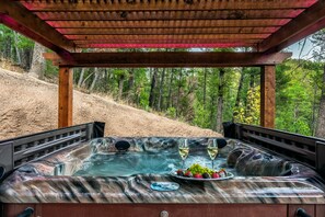Bain à remous extérieur