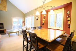 Dining room at Forest Rim Condo in the heart of Waterville Valley, NH