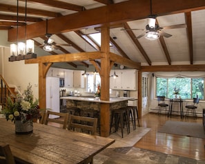 Kitchen & Dining room