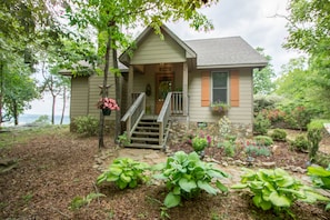 Stoneridge Cottage II