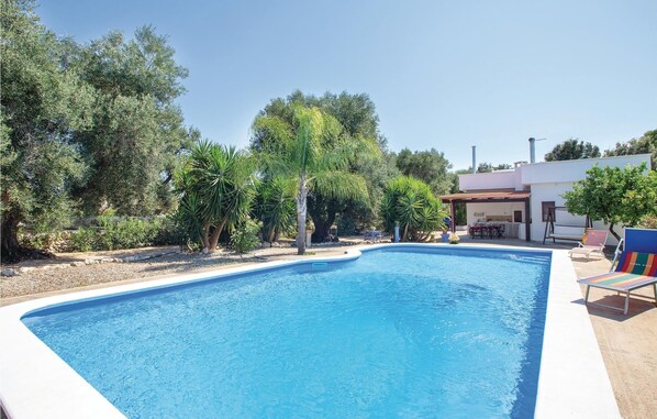 pool