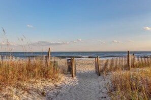 Strand