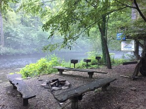 Fire pit & grill area