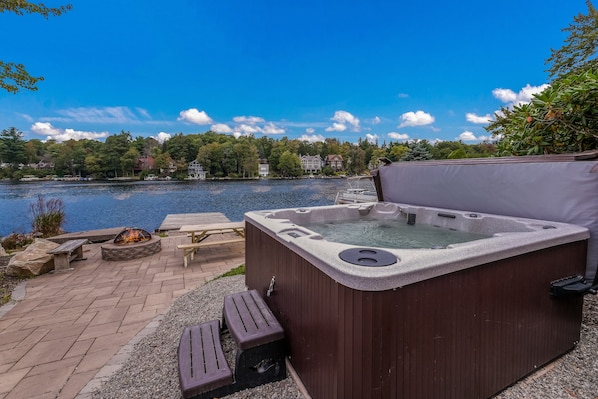 Hot Tub Area with Water View in our Poconos Lake View Vacation Rental.