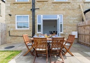 Outside garden and patio area