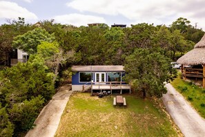 Cabin on Canyon Lake!