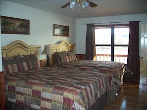 Main bedroom, two queen size beds