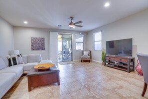 Living Room | Flat-Screen TV | Wet Bar w/ Wine Fridge