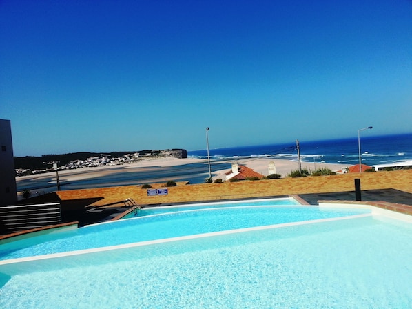 Stunning view of Foz do Arelho beach from pool area.
