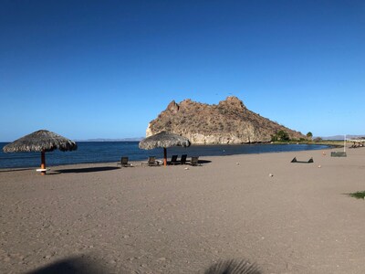 Bahía Encantada Casa Pasos elegantes a Mar y Hotel