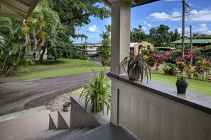 Hilo Town is only a few minutes walk away!