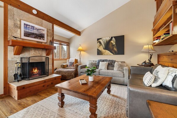Living Room with Fireplace