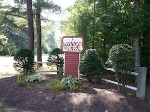 Located off scenic West Side Road in North Conway