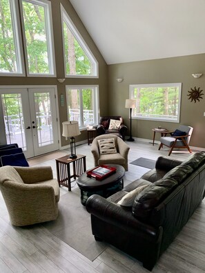Bright open gathering space with a beautiful view and a lake breeze