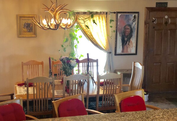 Dine in Country BnB Style