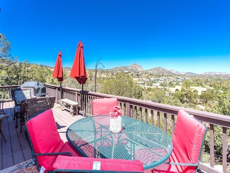 Rear deck entertaining