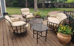 Relax on the back deck with a refreshing beverage.  Gas grill provided.