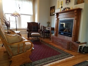 Parlor for Sitting - Southern Sun - Gas Fireplace