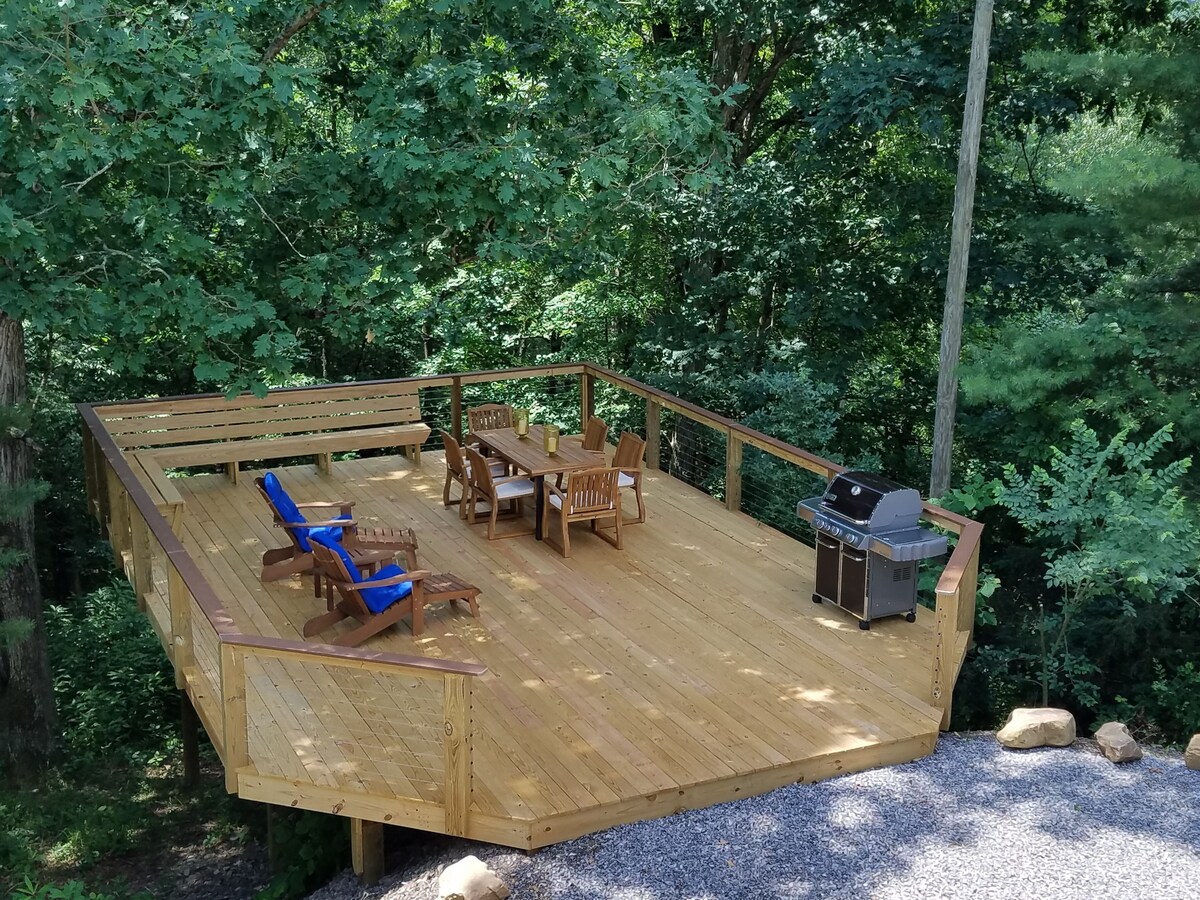 3brm/2bath Mntside Farmhouse-dog friendly